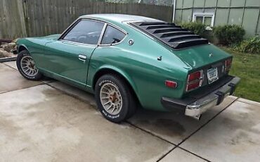 Datsun-Z-Series-Coupe-1975-Green-Black-41964-4