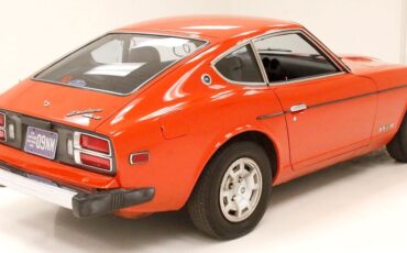 Datsun-Z-Series-Coupe-1977-Red-Black-186735-5