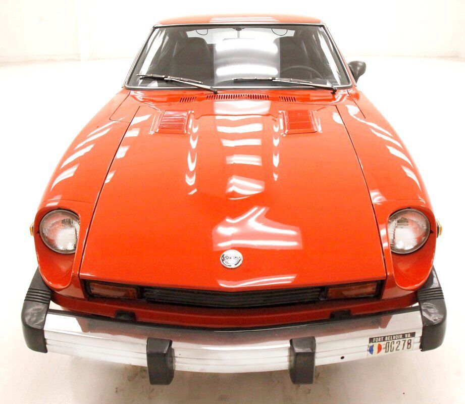 Datsun-Z-Series-Coupe-1977-Red-Black-186735-7