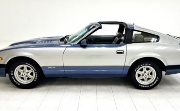 Datsun-Z-Series-Coupe-1983-Blue-Blue-126810-2