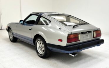 Datsun-Z-Series-Coupe-1983-Blue-Blue-126810-3