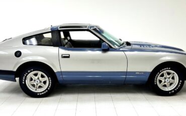 Datsun-Z-Series-Coupe-1983-Blue-Blue-126810-6