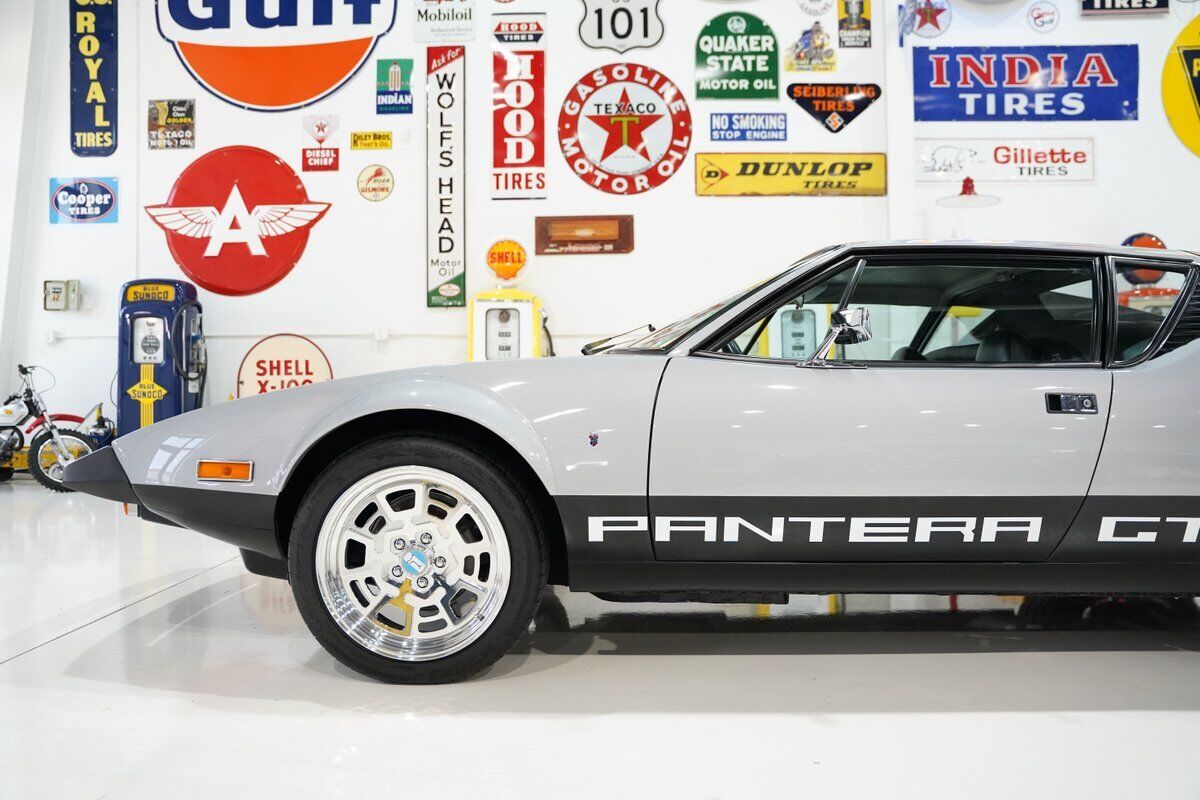 De-Tomaso-Pantera-1974-Silver-Black-1872-4