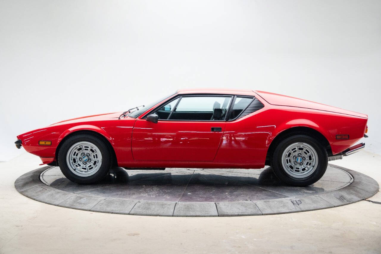 De-Tomaso-Pantera-Coupe-1972-Red-Black-99345-2