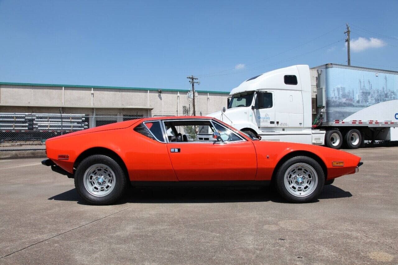 De-Tomaso-Pantera-Coupe-1974-Orange-Black-92066-6