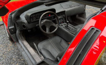 DeLorean-DMC-12-Coupe-1981-Red-Gray-98419-2