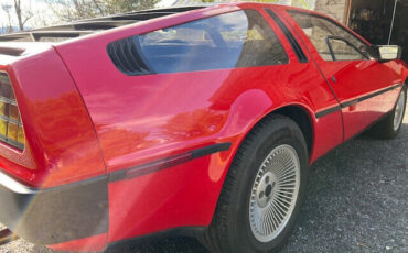 DeLorean-DMC-12-Coupe-1981-Red-Gray-98419-8