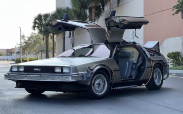 DeLorean DMC-12 Coupe 1981