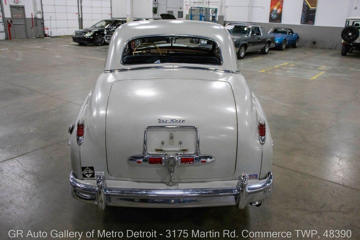 DeSoto-Custom-1949-Gray-Blue-49880-4