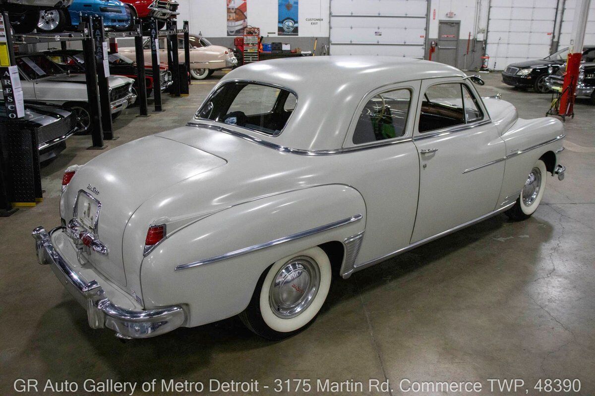 DeSoto-Custom-1949-Gray-Blue-49880-5