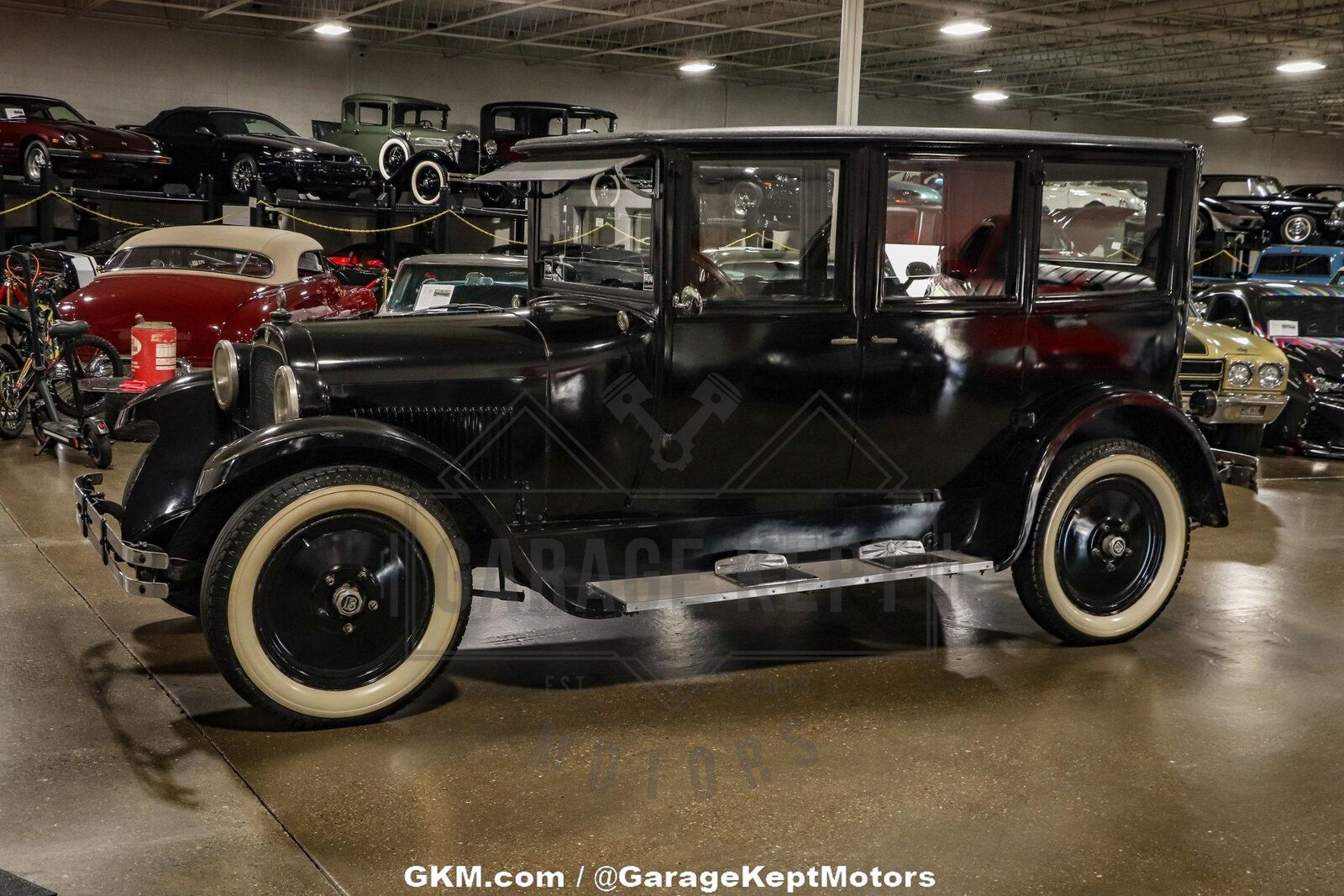 Del-Monte-Motors-Business-Sedan-Berline-1925-Black-Black-6523-8