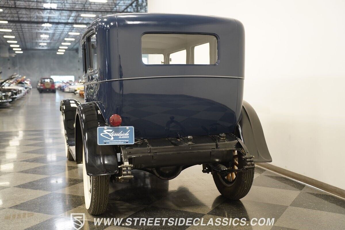 Del-Monte-Motors-Victory-Six-Berline-1928-Blue-Gray-44453-9