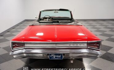 Dodge-880-Cabriolet-1965-Red-Black-117355-28