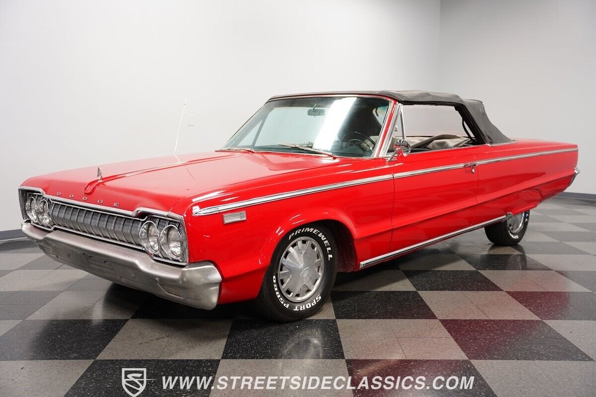 Dodge-880-Cabriolet-1965-Red-Black-117355-5