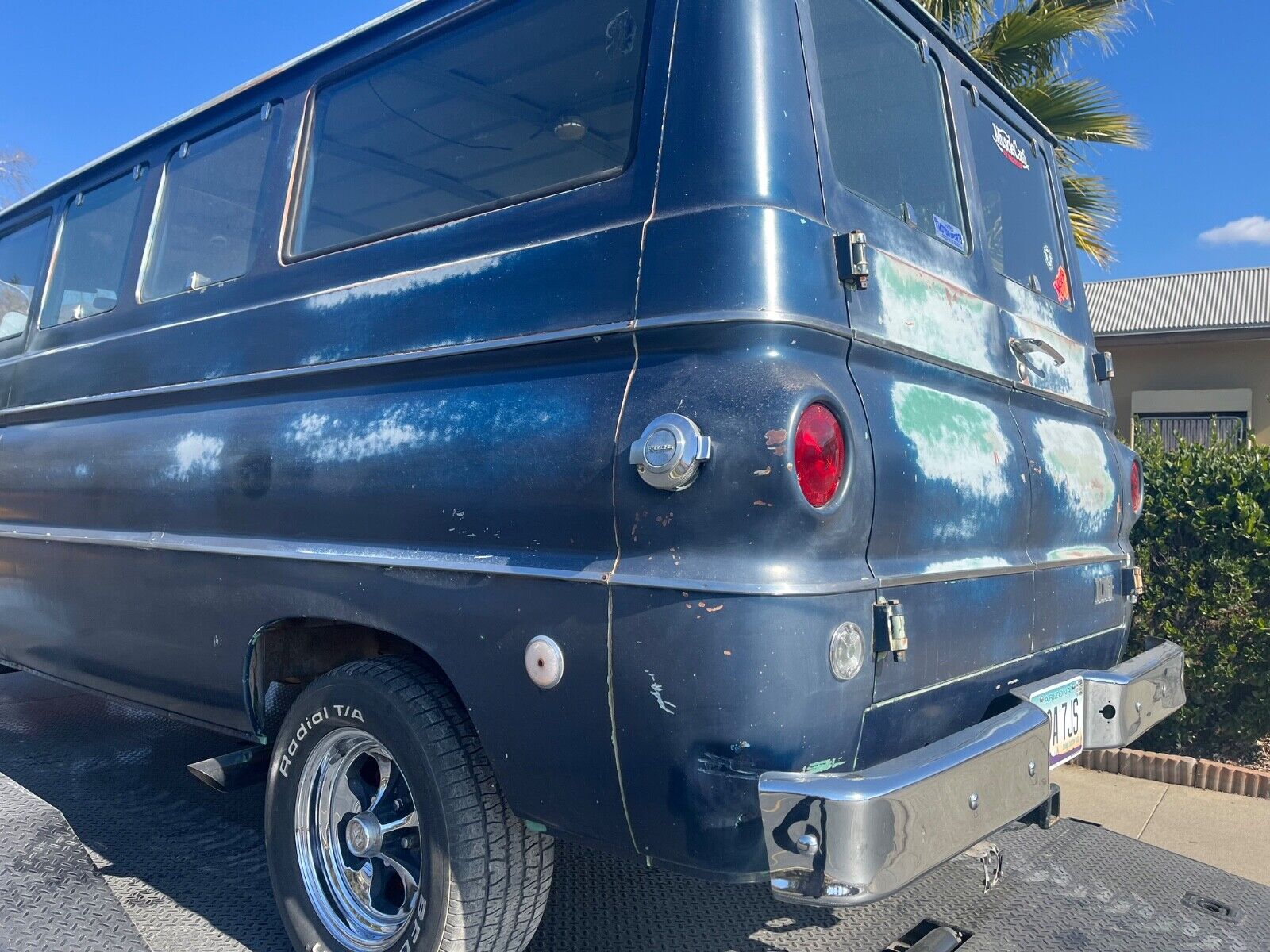 Dodge-A108-Van-1969-Blue-Blue-14323-6