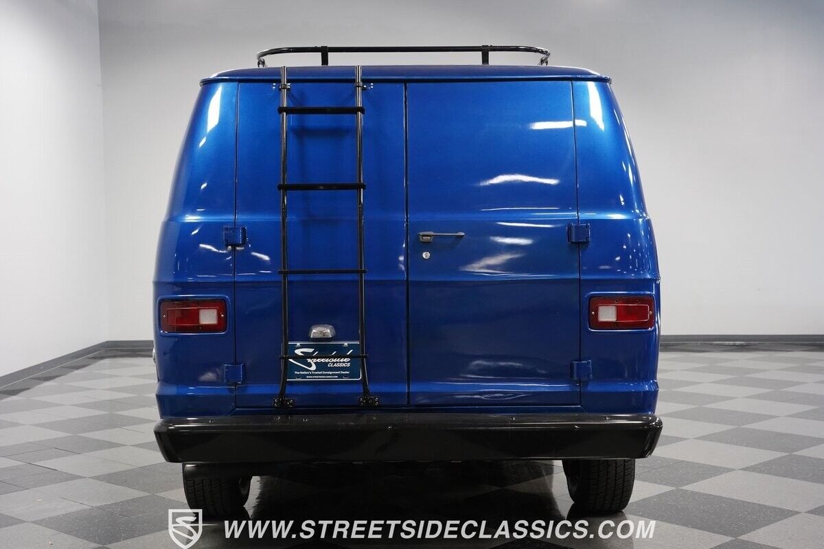 Dodge-B200-Van-1976-Blue-Blue-100312-10