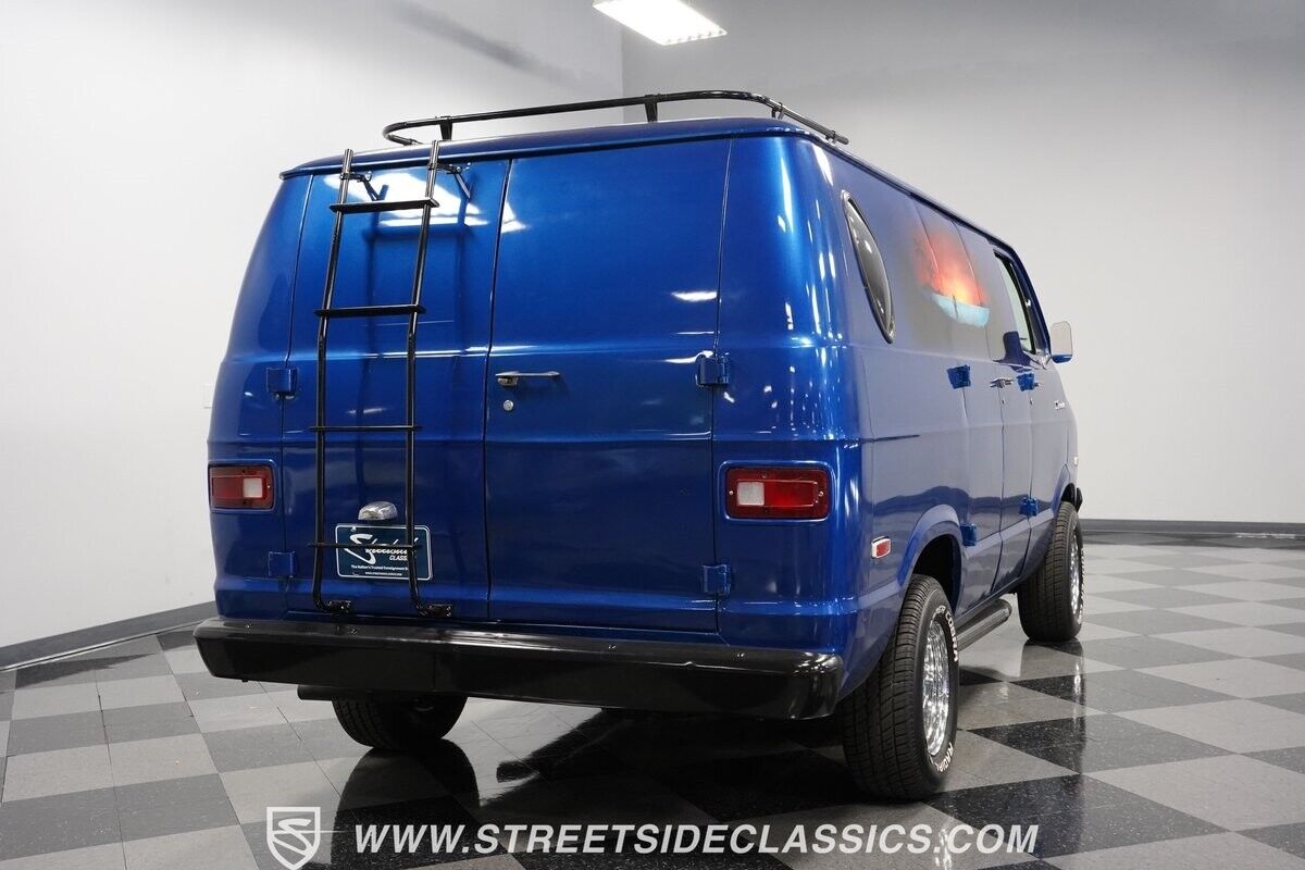 Dodge-B200-Van-1976-Blue-Blue-100312-11