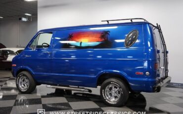 Dodge-B200-Van-1976-Blue-Blue-100312-8