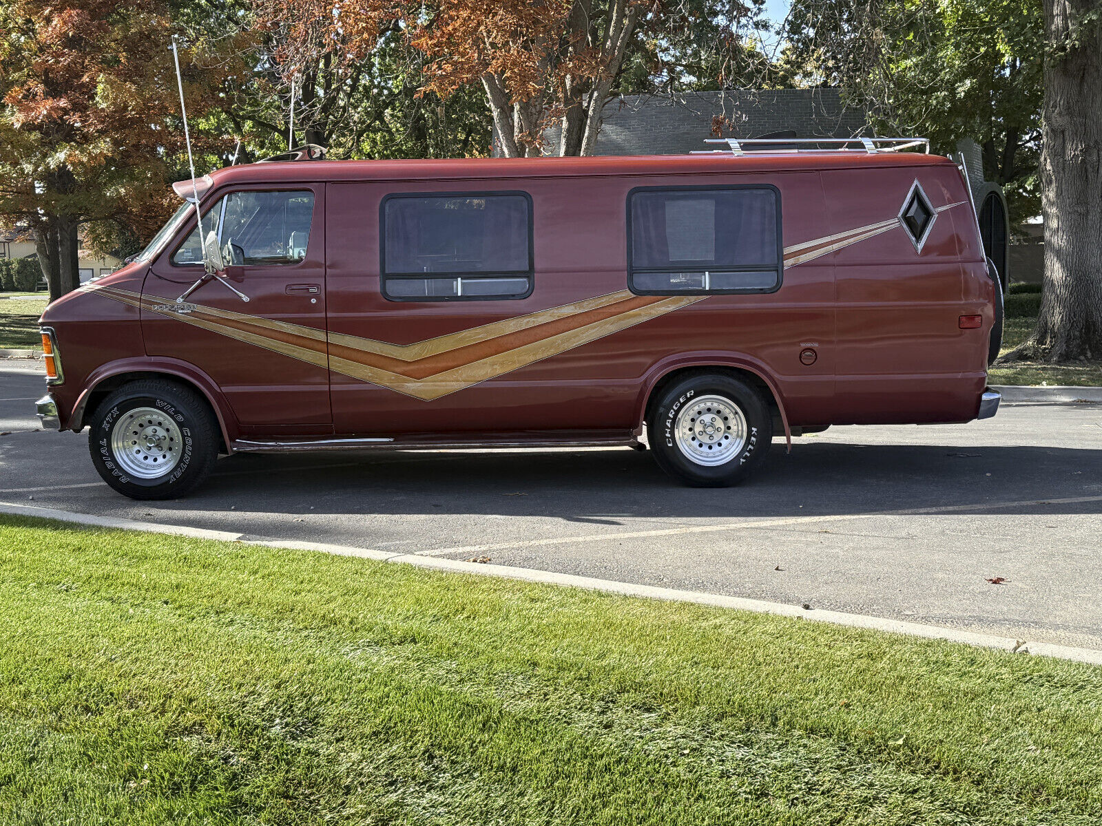 Dodge-B200-Van-1979-Multicolor-9656-11