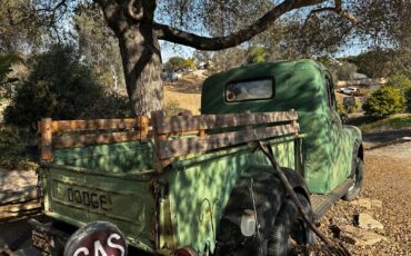 Dodge-B3B-1952-Green-Tan-151689-5