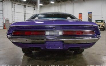 Dodge-Challenger-1970-Plum-Crazy-Black-149349-5