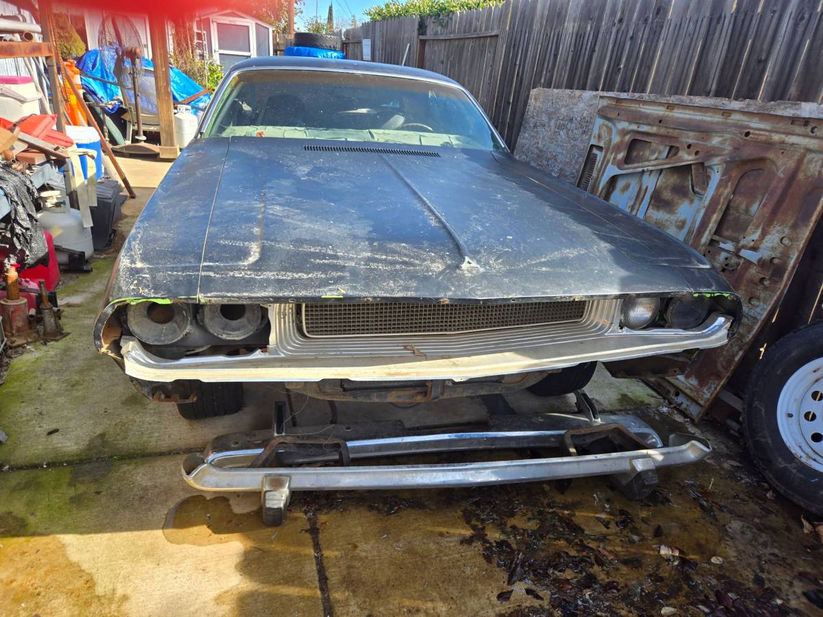 Dodge-Challenger-1970-custom-18