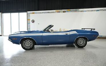 Dodge-Challenger-1971-Blue-White-112213-2