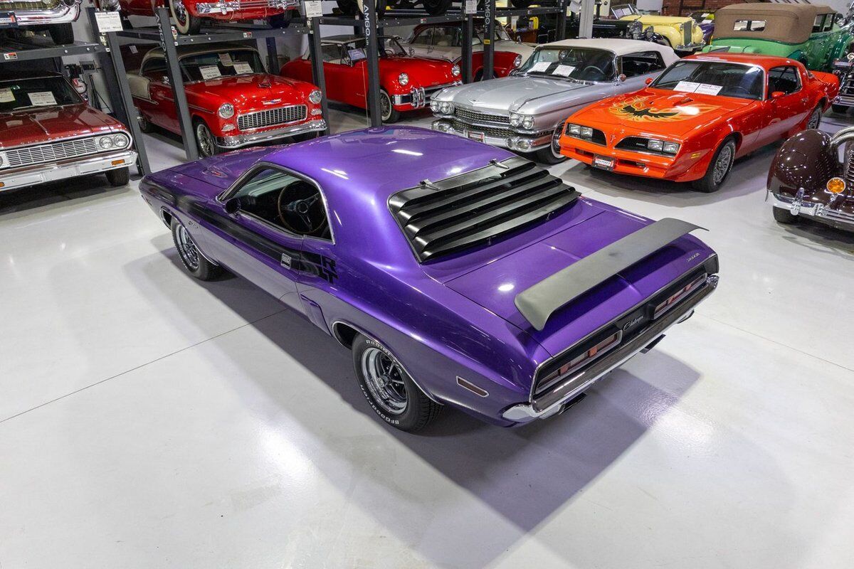 Dodge-Challenger-1971-Plum-Crazy-Black-11459-10