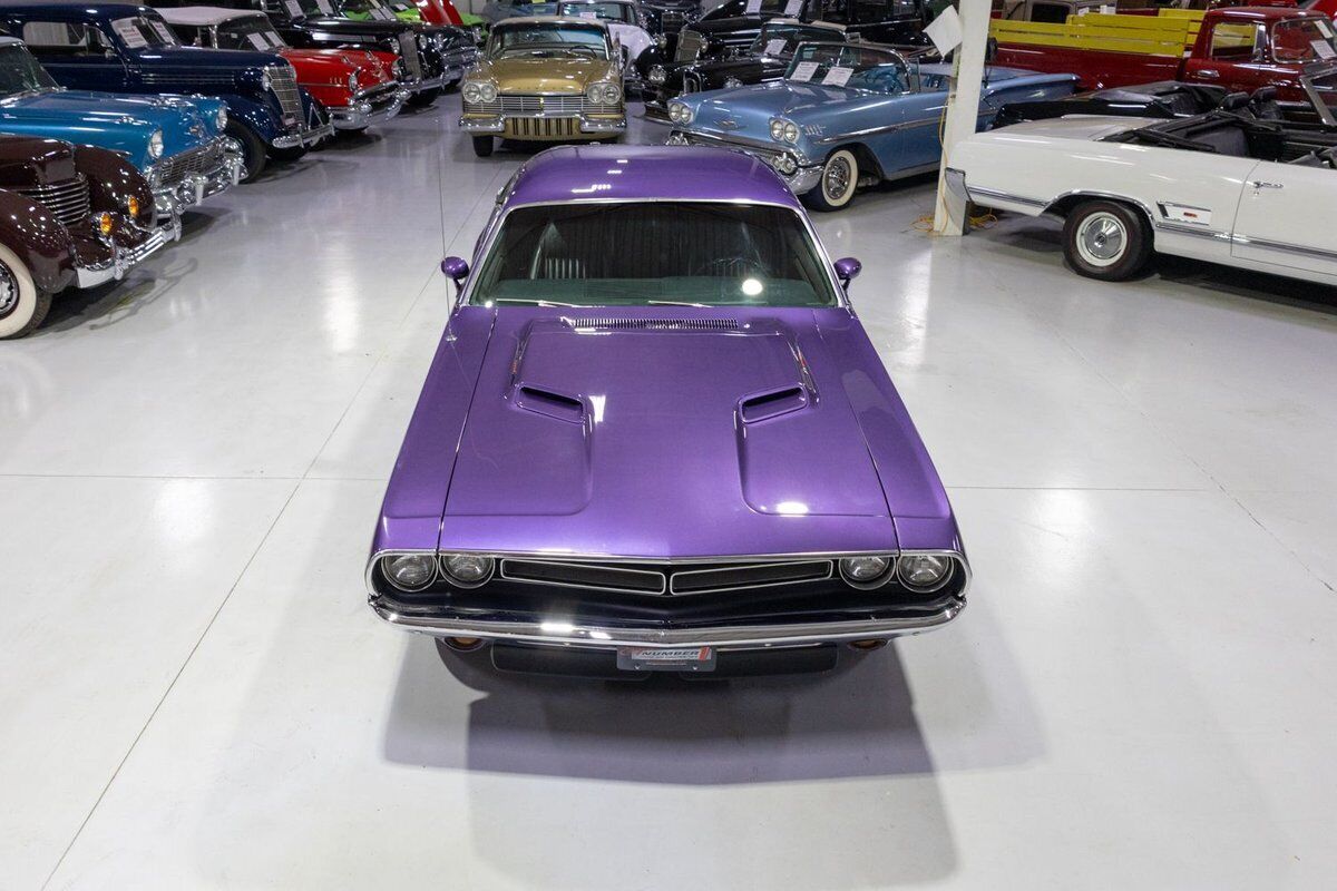 Dodge-Challenger-1971-Plum-Crazy-Black-11459-5