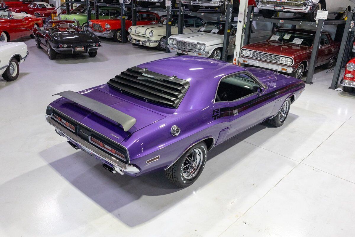 Dodge-Challenger-1971-Plum-Crazy-Black-11459-8