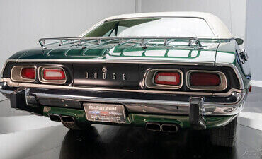 Dodge-Challenger-1974-Green-White-79524-19