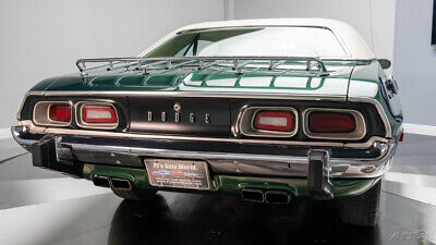 Dodge-Challenger-1974-Green-White-79524-19