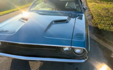 Dodge-Challenger-Cabriolet-1970-Blue-Blue-0-4