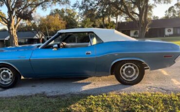 Dodge-Challenger-Cabriolet-1970-Blue-Blue-0-5