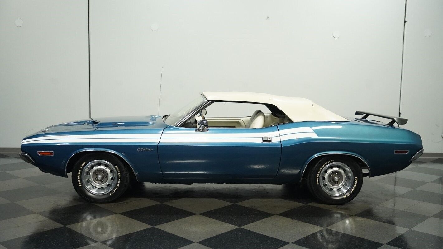 Dodge-Challenger-Cabriolet-1971-Blue-White-139866-2