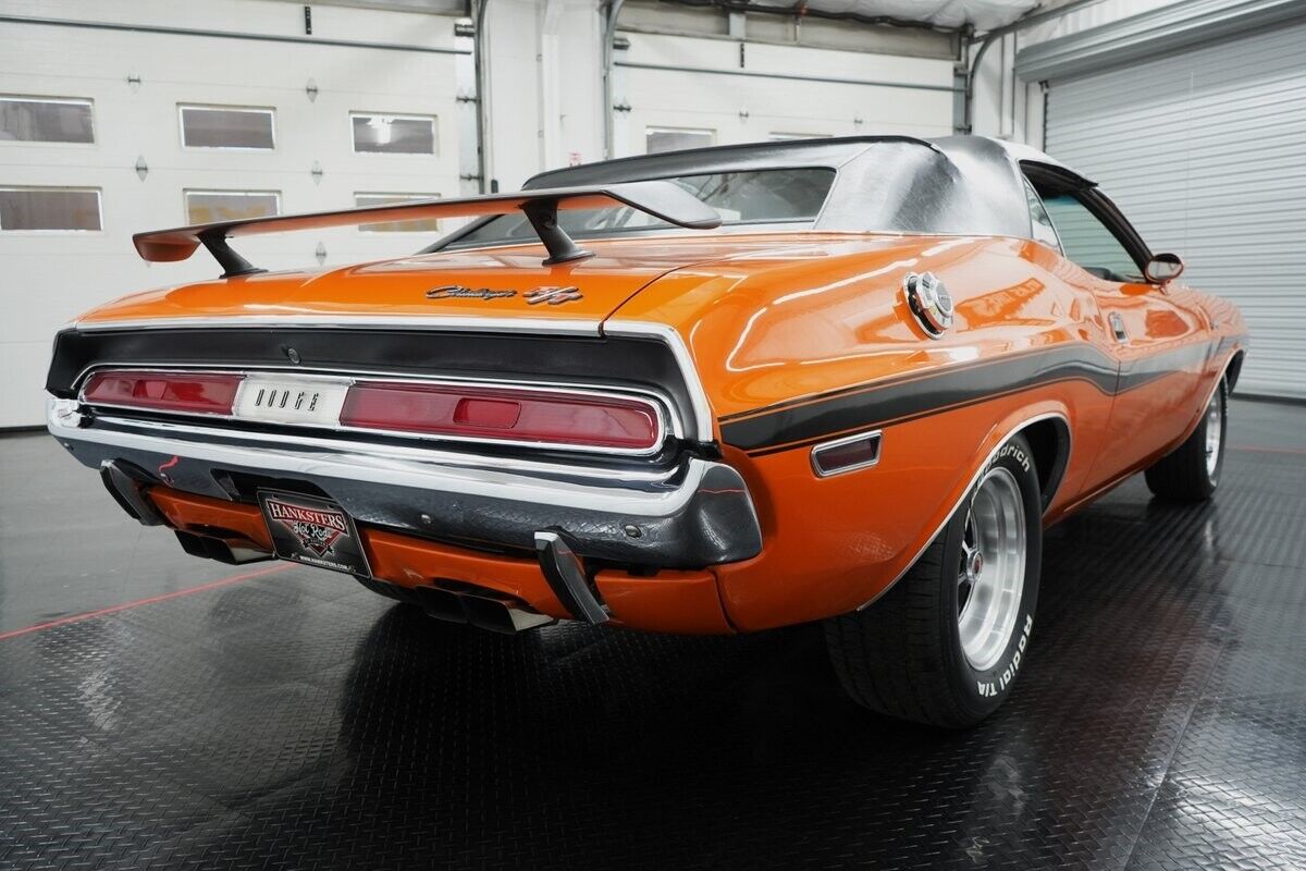 Dodge-Challenger-Convertible-Cabriolet-1970-Orange-Black-0-17