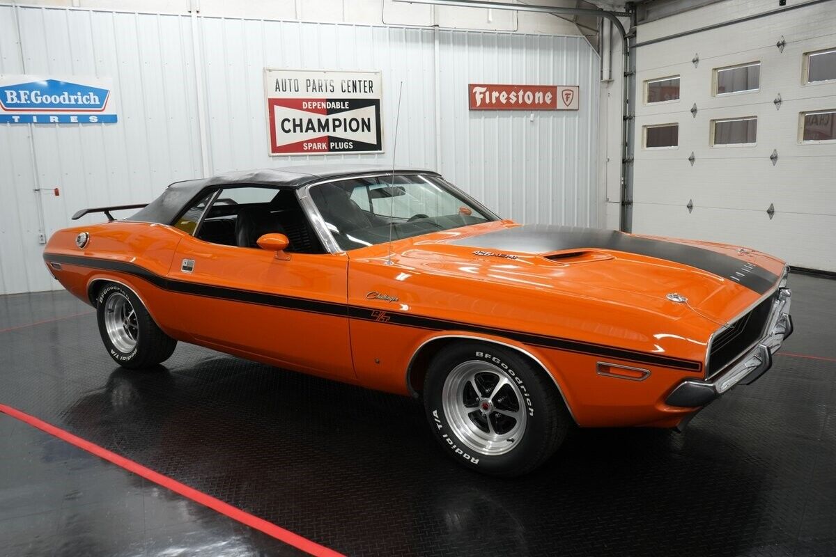 Dodge-Challenger-Convertible-Cabriolet-1970-Orange-Black-0-20