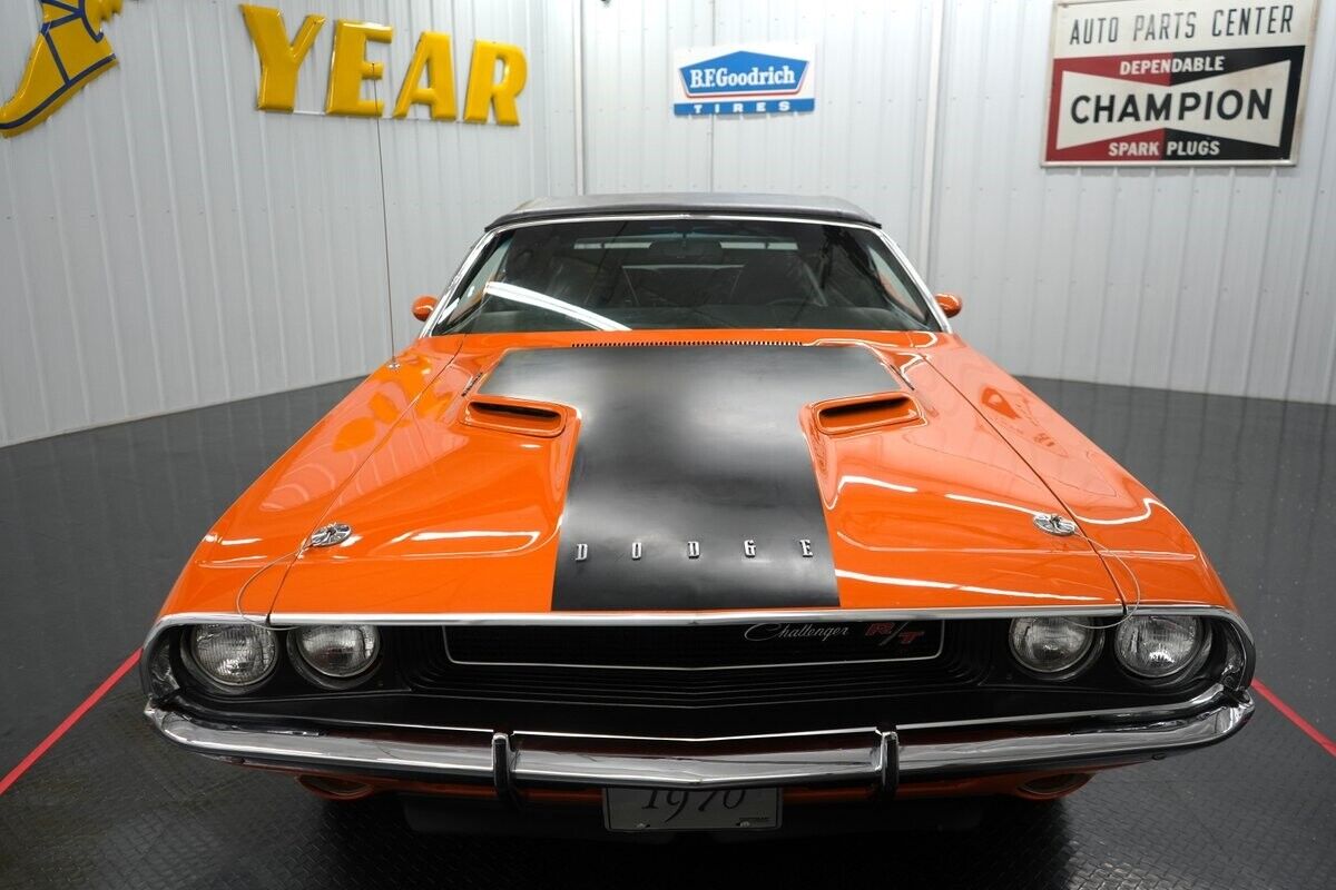 Dodge-Challenger-Convertible-Cabriolet-1970-Orange-Black-0-29