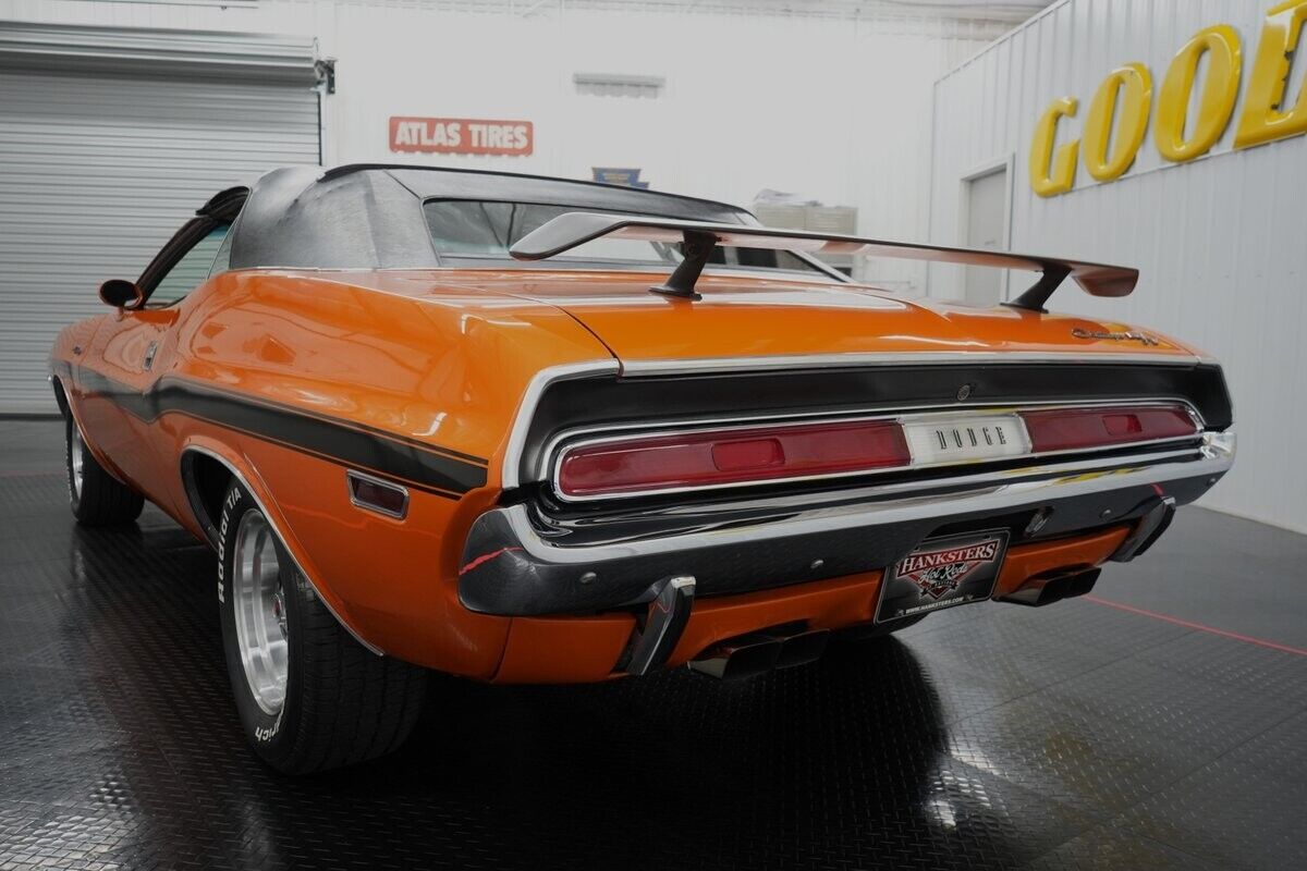 Dodge-Challenger-Convertible-Cabriolet-1970-Orange-Black-0-7