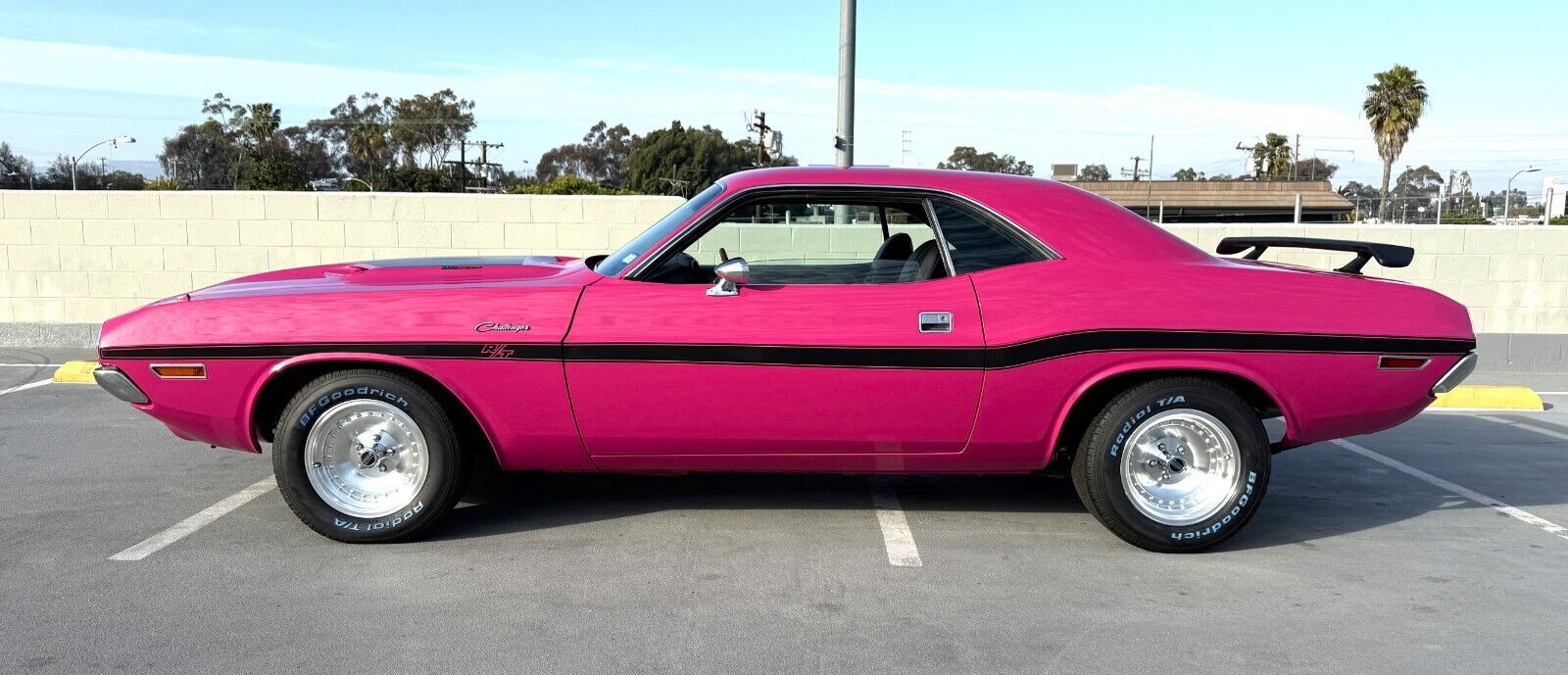 Dodge-Challenger-Coupe-1970-Pink-Black-78979-1