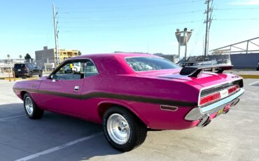 Dodge-Challenger-Coupe-1970-Pink-Black-78979-4