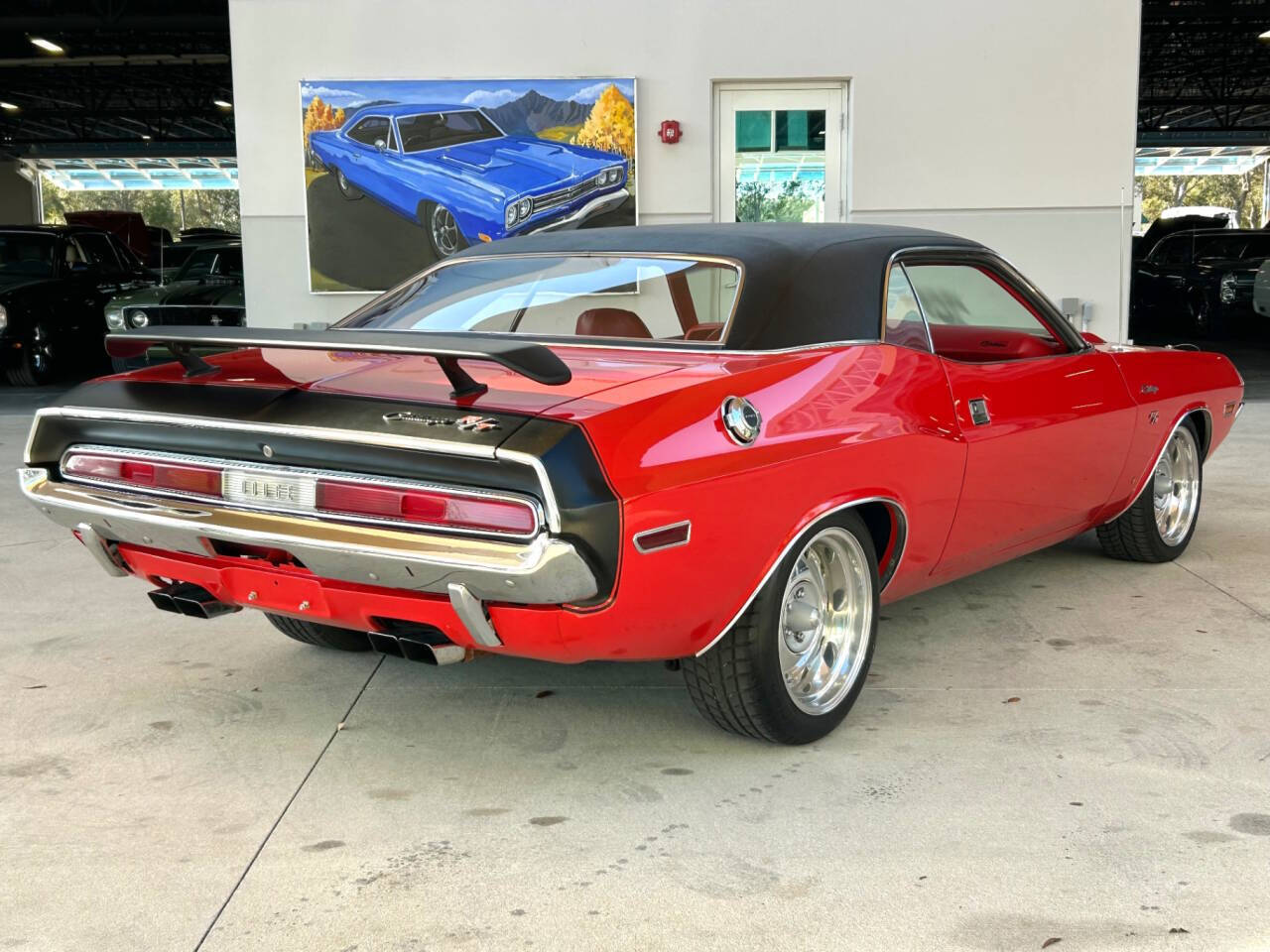 Dodge-Challenger-Coupe-1970-Red-Black-105713-4