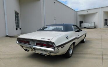 Dodge-Challenger-Coupe-1970-White-Black-9036-10