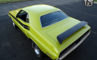 Dodge-Challenger-Coupe-1971-Yellow-Black-156147-4