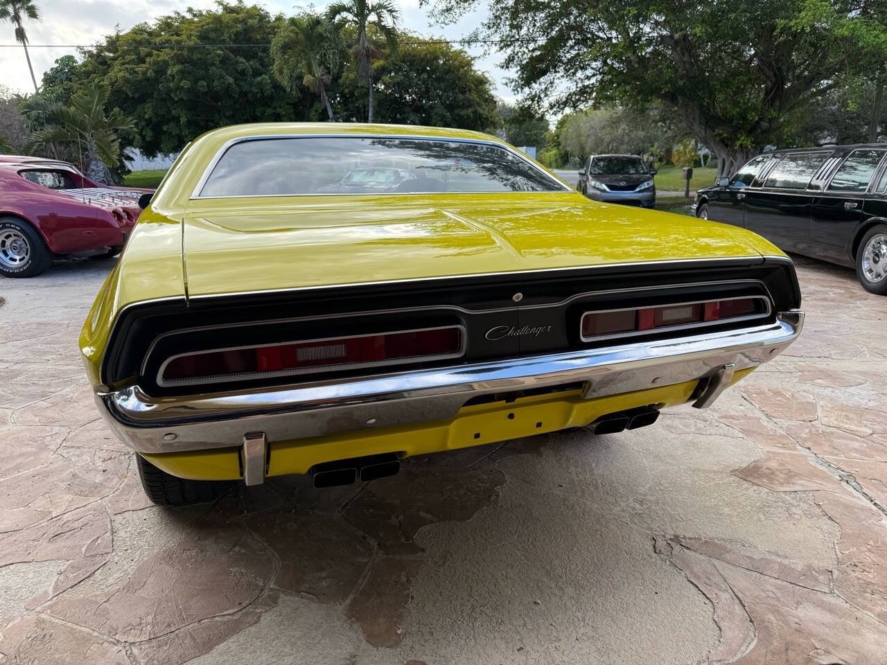 Dodge-Challenger-Coupe-1971-Yellow-Black-60009-11