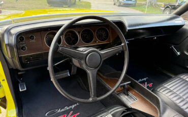 Dodge-Challenger-Coupe-1971-Yellow-Black-60009-14