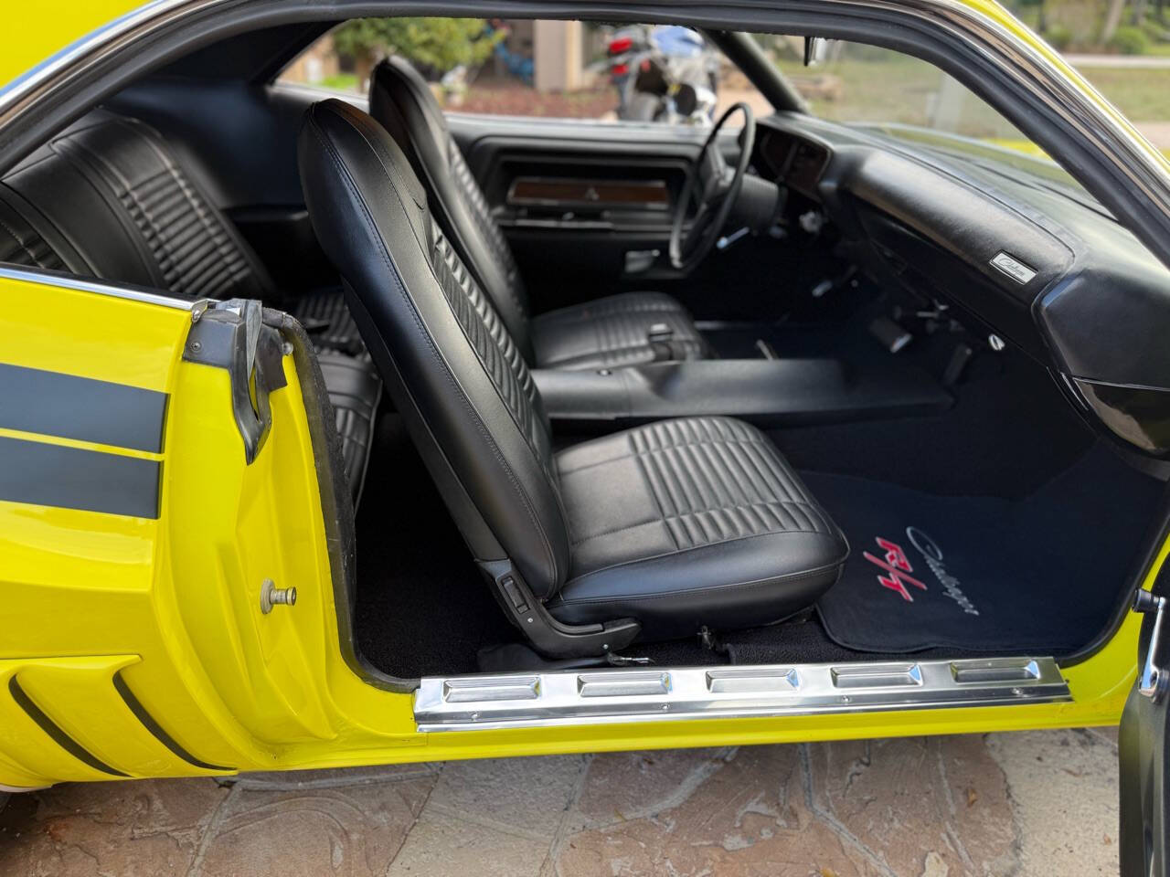 Dodge-Challenger-Coupe-1971-Yellow-Black-60009-17