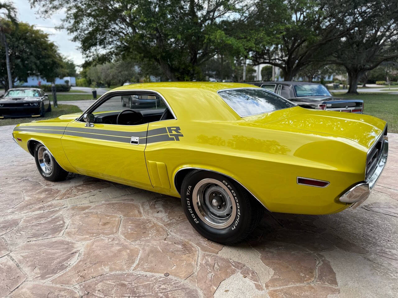 Dodge-Challenger-Coupe-1971-Yellow-Black-60009-3