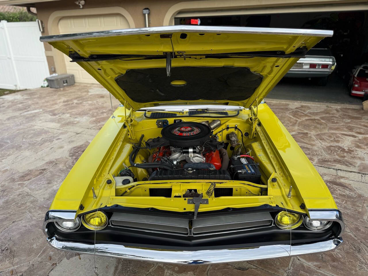 Dodge-Challenger-Coupe-1971-Yellow-Black-60009-30