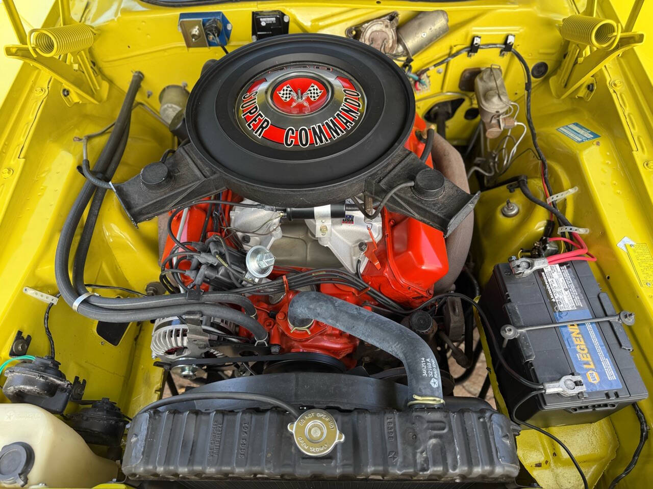 Dodge-Challenger-Coupe-1971-Yellow-Black-60009-35